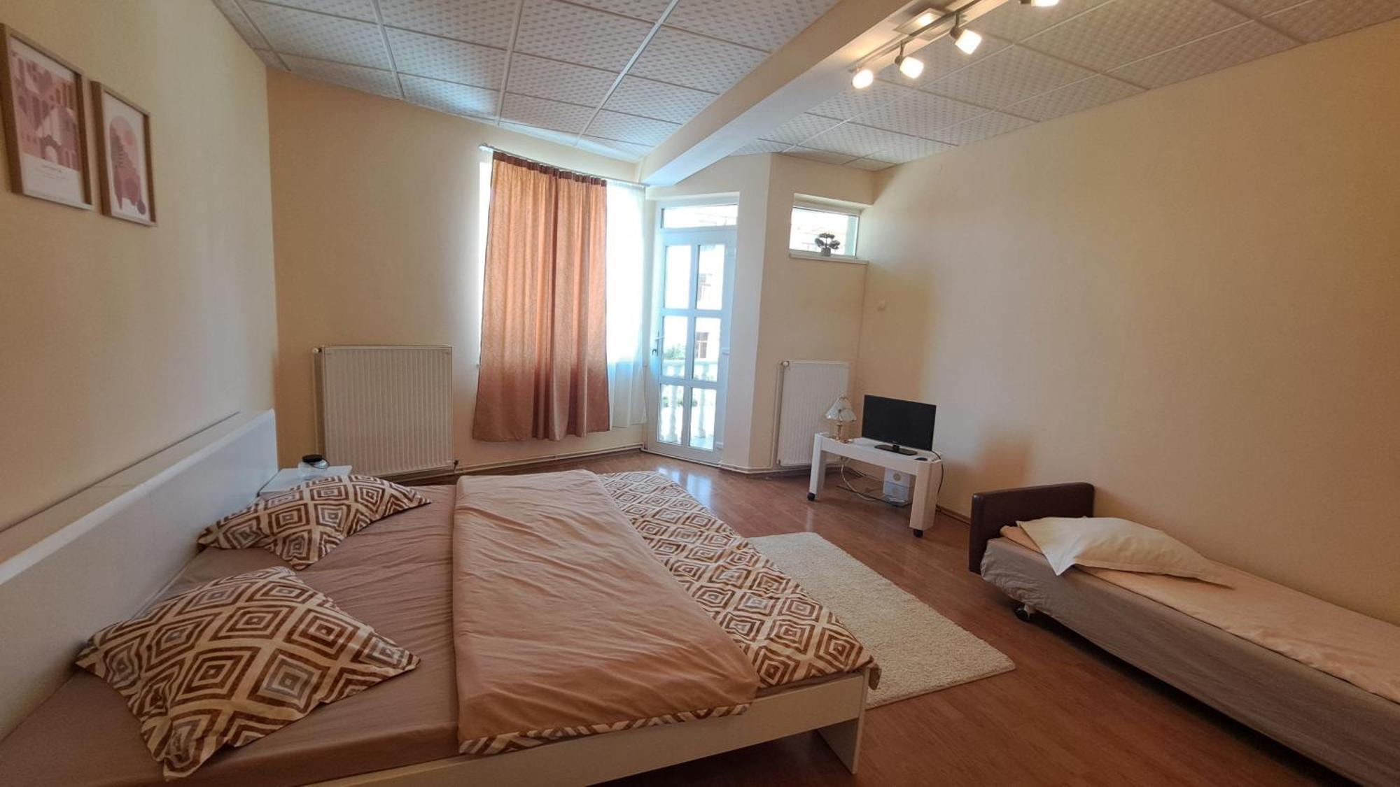 Bed and Breakfast Erika Panzio Ditrău Exterior foto