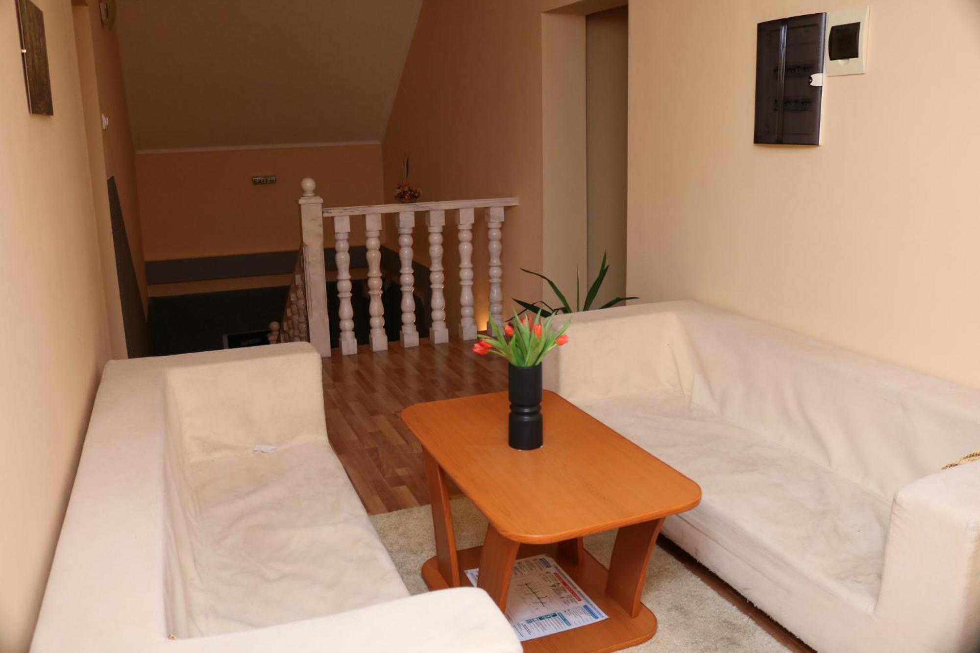 Bed and Breakfast Erika Panzio Ditrău Exterior foto